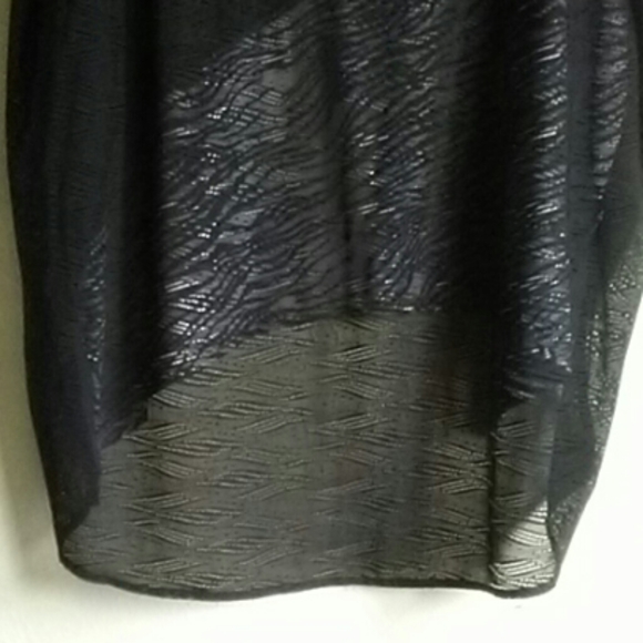 Traveler collection by Chico's Black&White Tunic - Picture 4 of 5